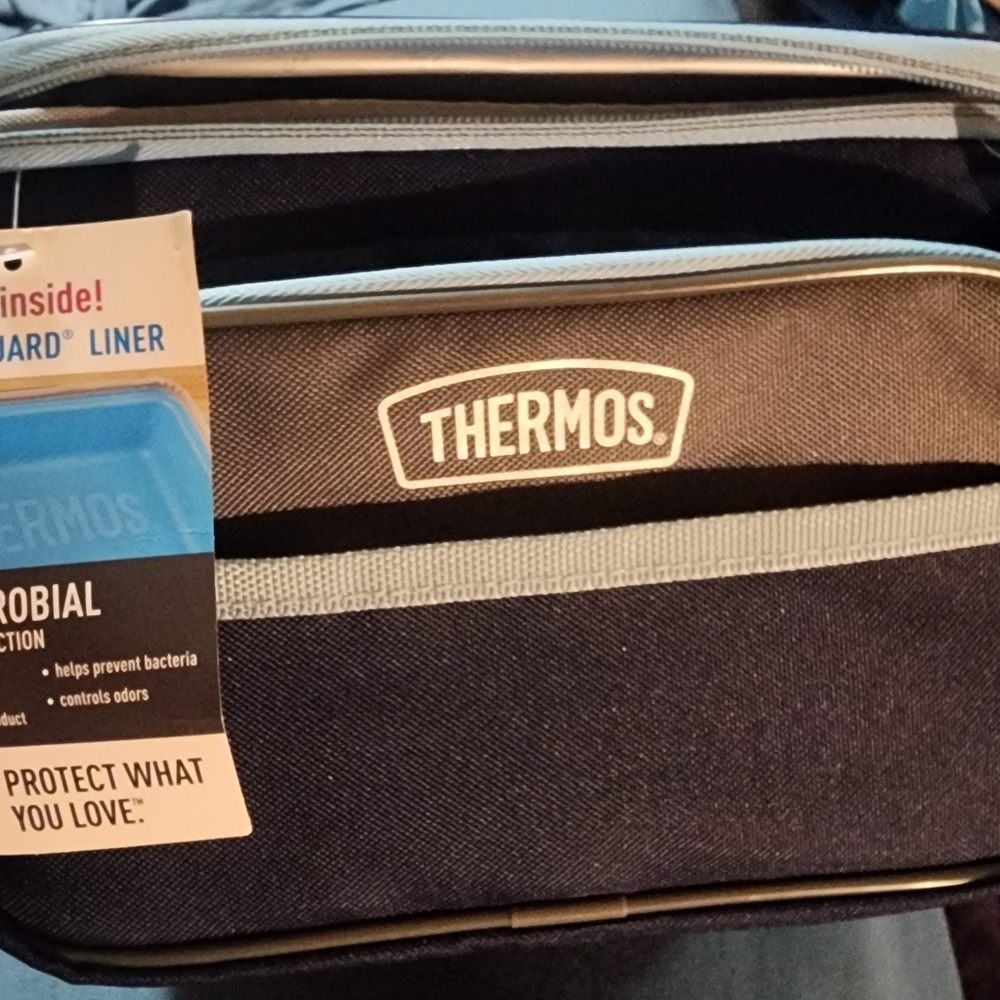 Thermos Soft Cooler with Shoulder Strap, PVC-free, 6 Can Capacity, Blue